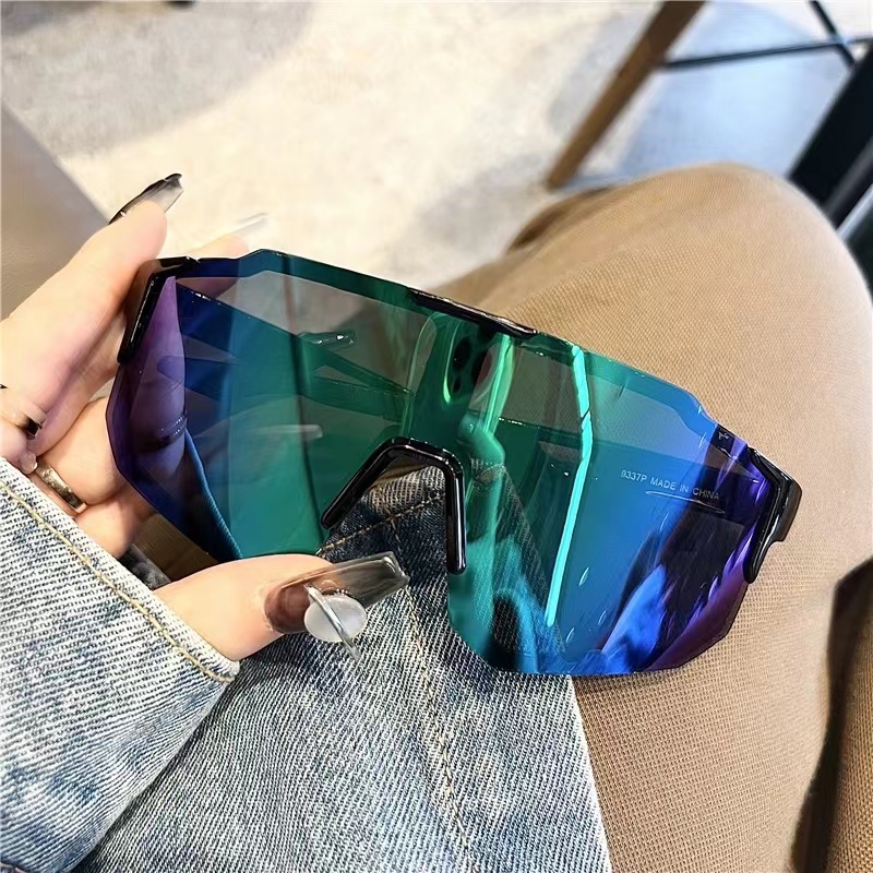 Occhiali da Ciclismo Oversize  - Cycling Glasses recensione e prezzo